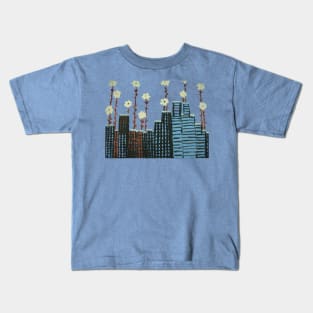 blue skyline with roof gardens Kids T-Shirt